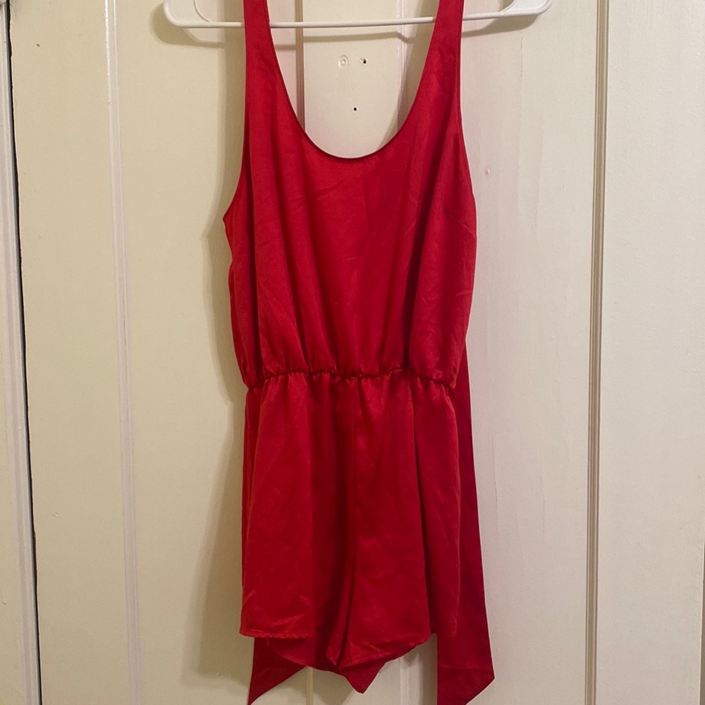 Red Romper! ❤️